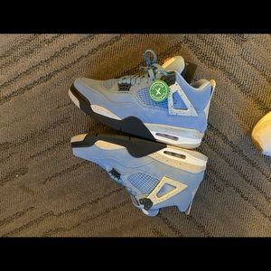 Air Jordan University Blue 4s